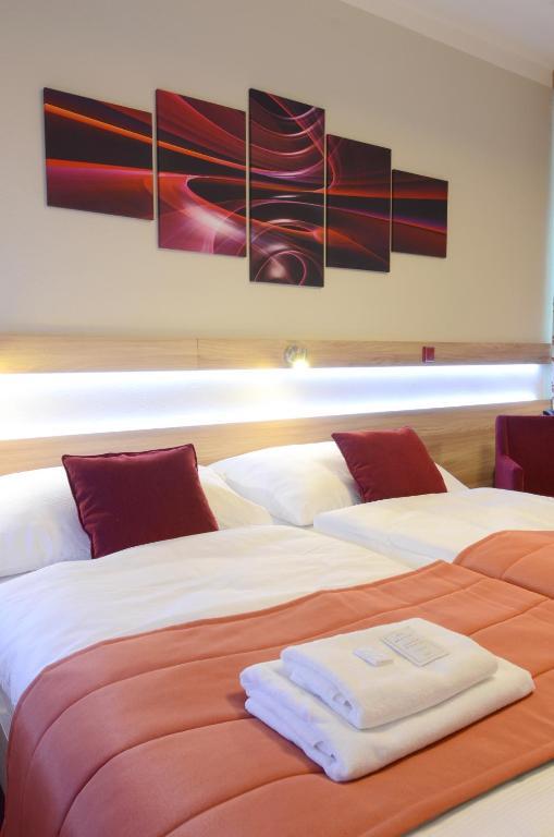 Hotel Uno Ústí nad Orlicí Habitación foto