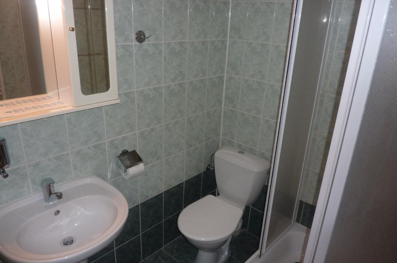 Hotel Uno Ústí nad Orlicí Habitación foto